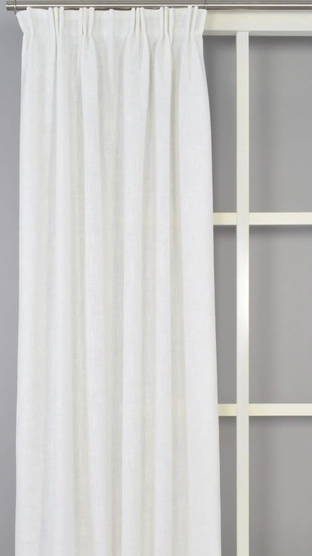 Alan Offwhite Gardiner med Linne-look och Tungt Fall