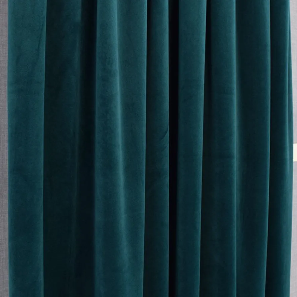 Anna petrol sammetsgardiner