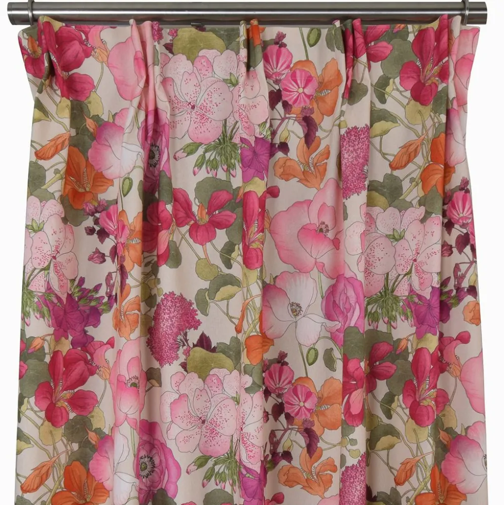 Capucine rosa gardiner – Färgstark blommig gardin