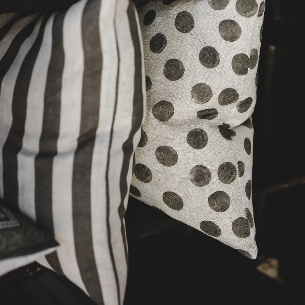 Cruella stripe grön kuddfodral