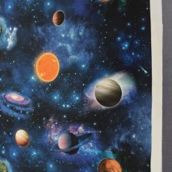 Galax Tyg – Ett Färgsprakande Universum av Planeter och Stjärnor