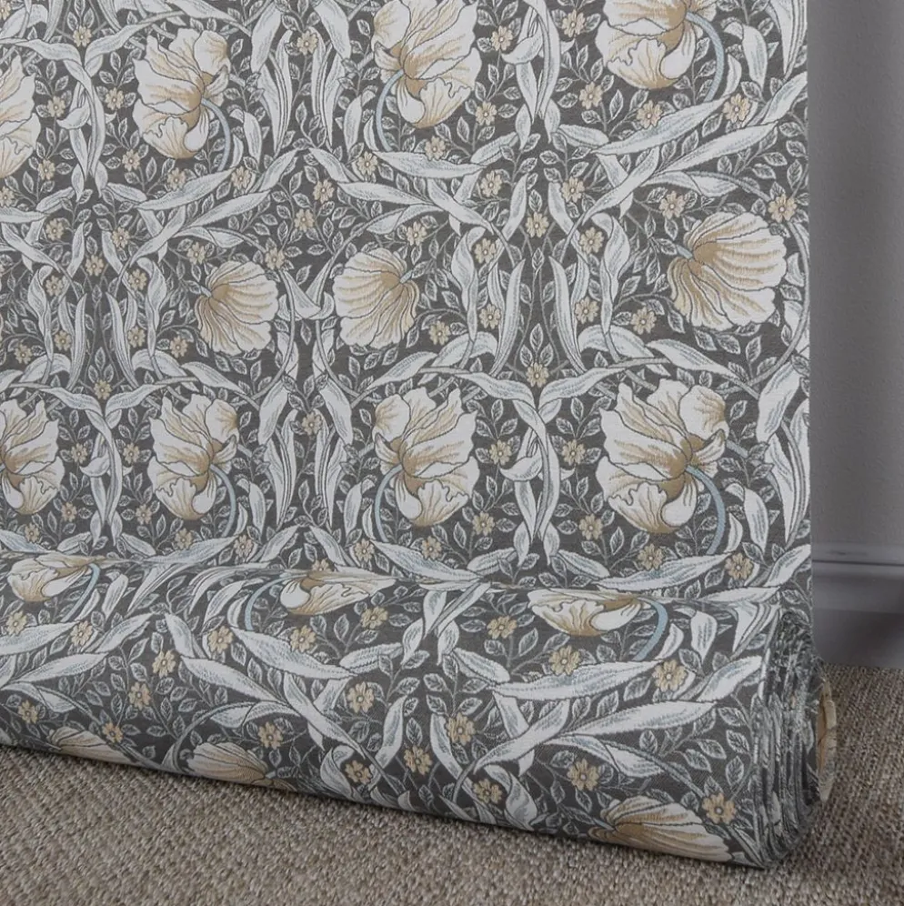 Grace mullvad gobeläng - Klassisk blommig Arts and Crafts design