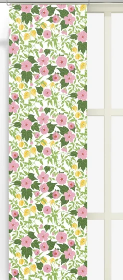 Husknuten rosa panelgardiner