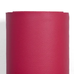 Karia mörk cerise fuskskinn