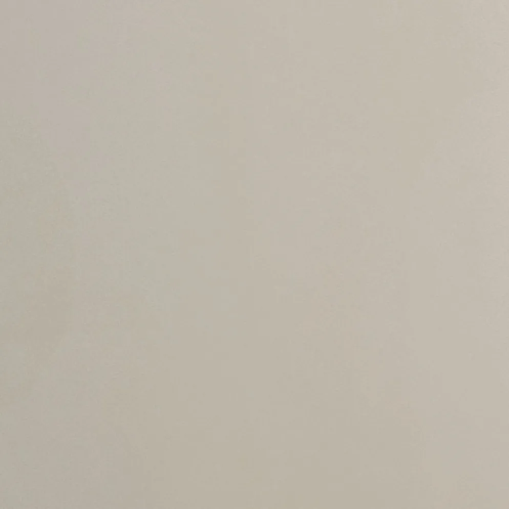 Plain ljusbeige fuskskinn