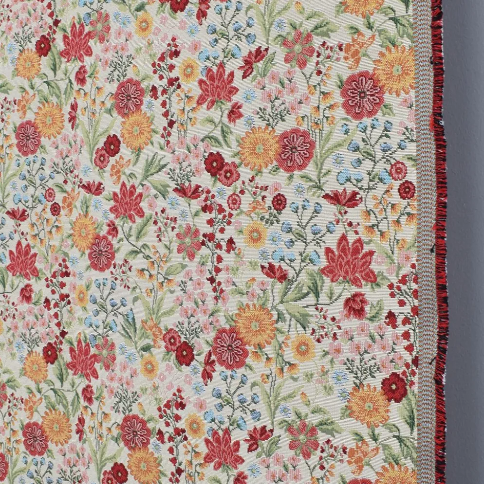 Romantic offwhite jacquard