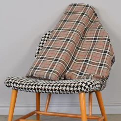 Tartan beige skotskrutigt tyg