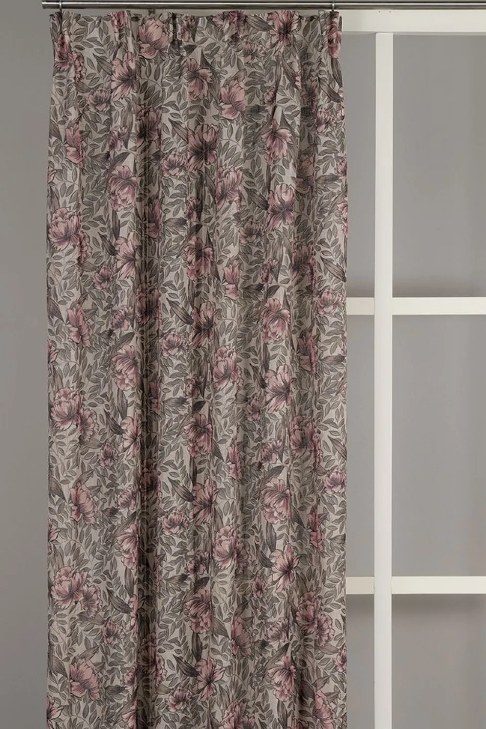 Toulouse ljusrosa gardiner - mjuka beige och rosa toner