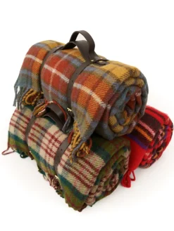 Tweedmill Picknickfilt i Ull - Thistleberry/Wine med Vattentät Baksida, 145 x 183 cm