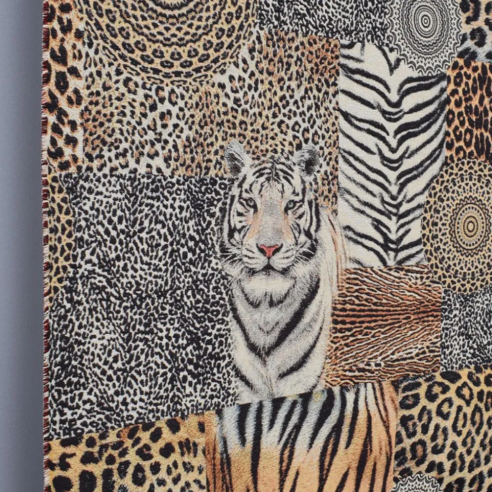 Wildlife Mandala möbeltyg